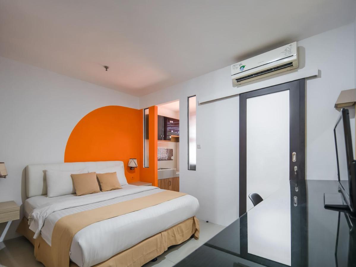 Cove Taman Aparthotel Jakarta Exterior foto