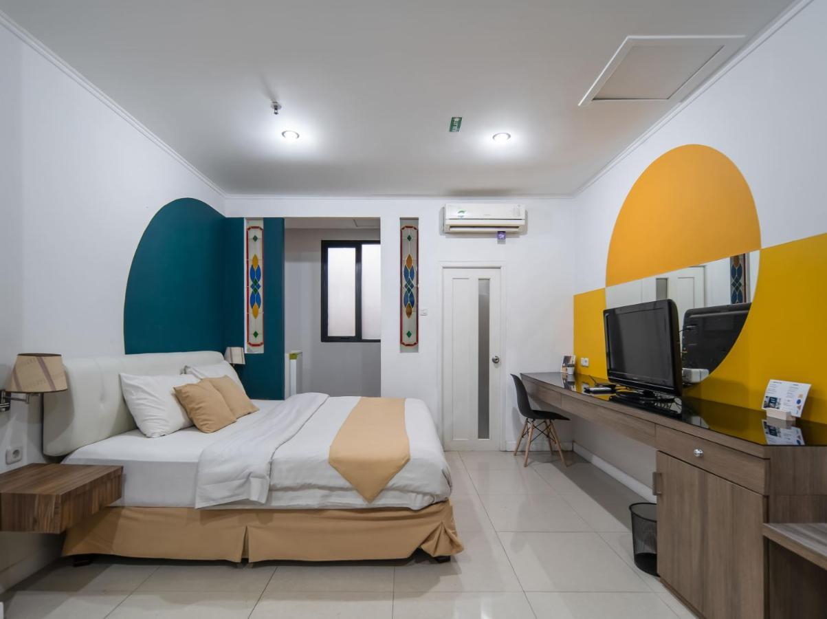 Cove Taman Aparthotel Jakarta Exterior foto