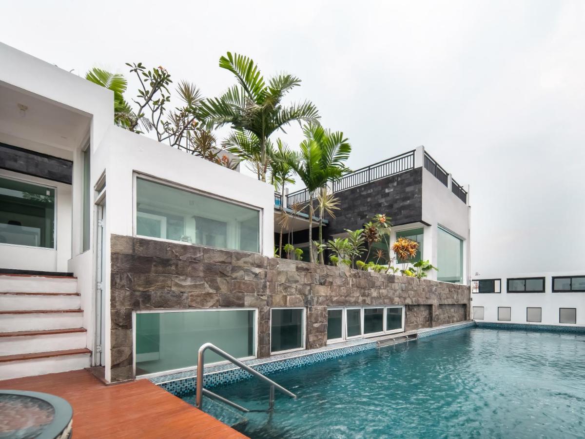 Cove Taman Aparthotel Jakarta Exterior foto